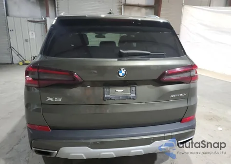 2022 BMW X5 xDrive40I z USA, uszkodzony, nr VIN 5UXCR6C08N9M72143